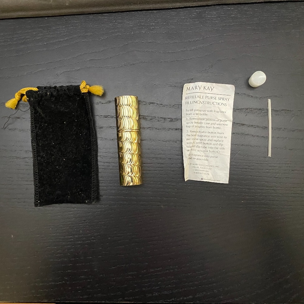 Mary Kay refillable purse spray / atomizer - Picture 4 of 7
